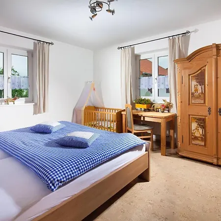Farm stay Siglbauernhof *